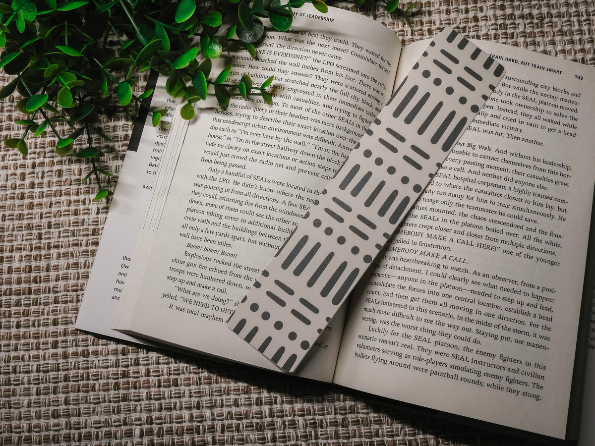 Cross Hatch | Boho Bookmarks