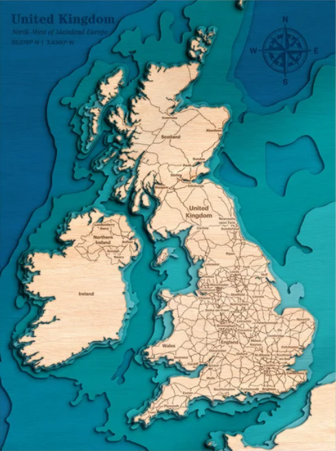 United Kingdom | ENGRAVED & PAINTED | Topo Map
